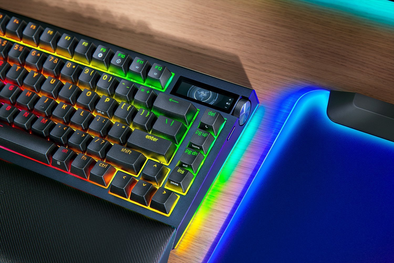 Клавіатура бездротова Razer BlackWidow V4 Pro 75% ANSI Black (RZ03-05130100-R3M1)